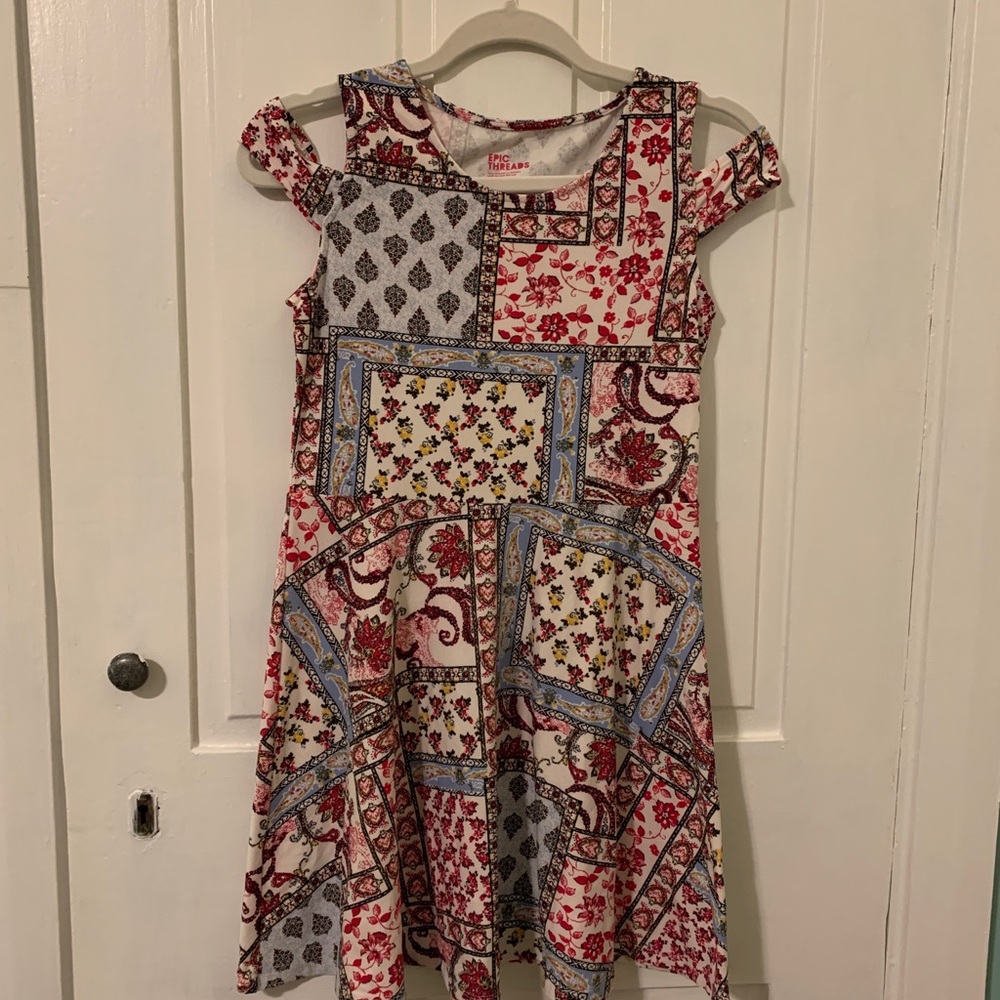 Girls comfortable dress